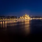 Budapest Four Seasons Apartments
