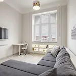 Kings Cross Apartment