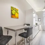 Kings Cross Apartment