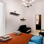 Kz5 Apartment In Kazinczy Street