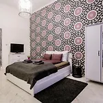 Kz5 Apartment In Kazinczy Street