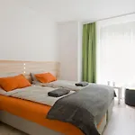 Modern Four Bedroom Apartment In Palace District