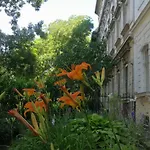 White Rose Apartment