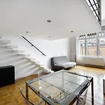 Vanesia Boutique Apartment