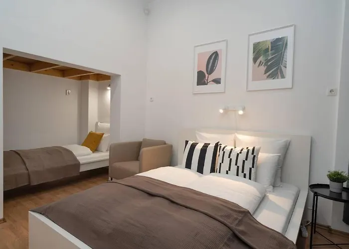 Best Located, 150 M2 5 Bedrooms Apt.,