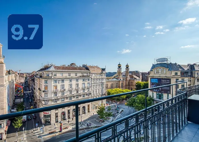 Panoramic Smart Penthouse Central View Of Grand Synagogue