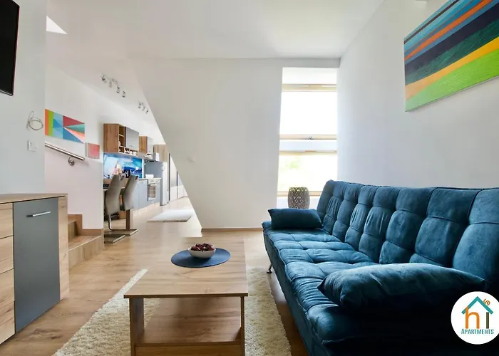 Premium Apartment By Hi5 - Penthouse Studio + Rooftop