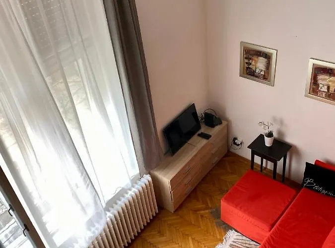 V. District Apartment