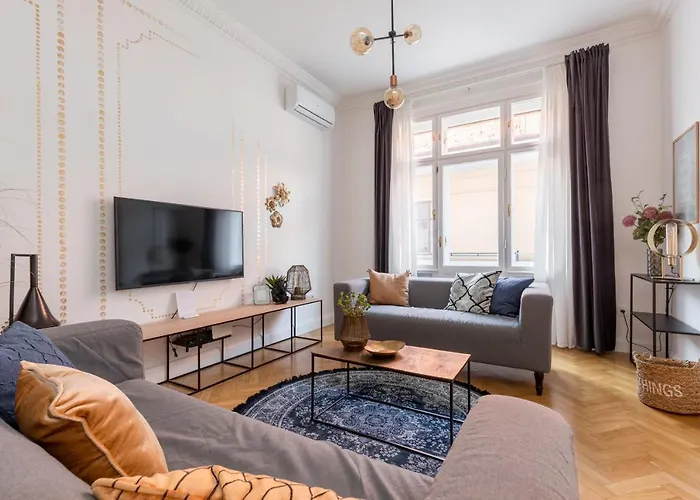 Style & Harmony In The Absolute Center Of Budapest