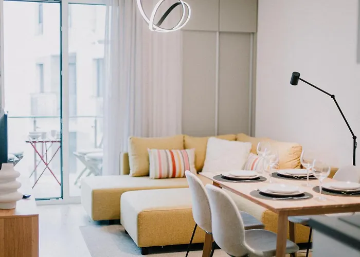 Elisabeth Downtown Suites