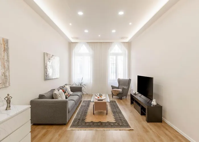 Exclusive Csengery Residence In The Heart Of Budapest