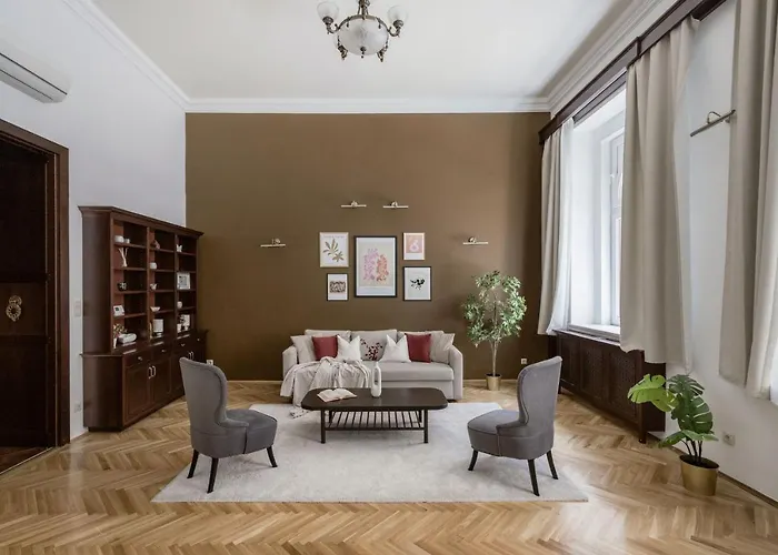 Luxe, Historic Home Near Downtown Landmarks 19Th Century