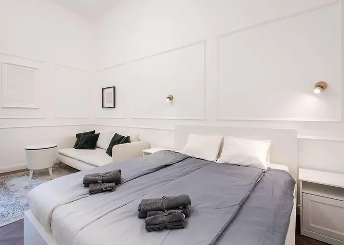 Stylish Apartment In The City Center