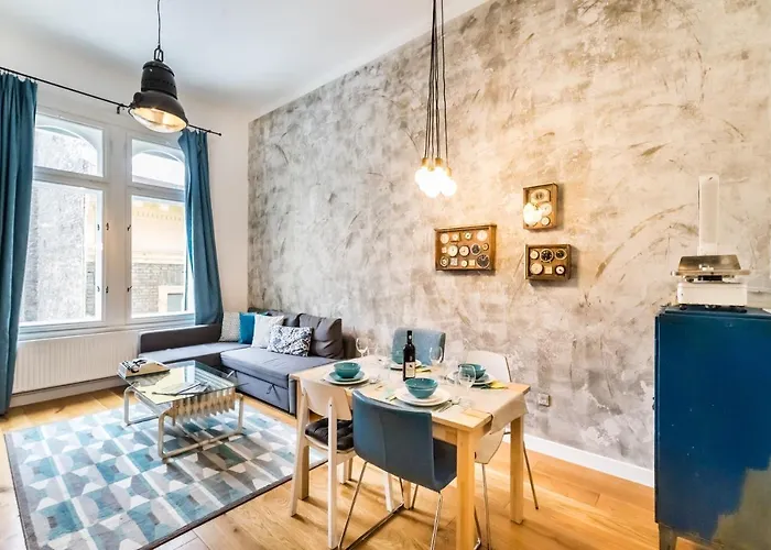 Hip Loft Style Home Near Vaci Street