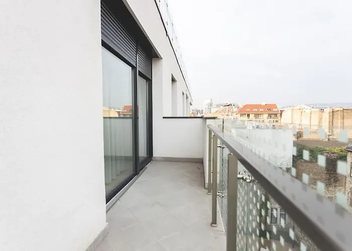 Jewish Quarter Gem With Rooftop Terrace + Parking - 601