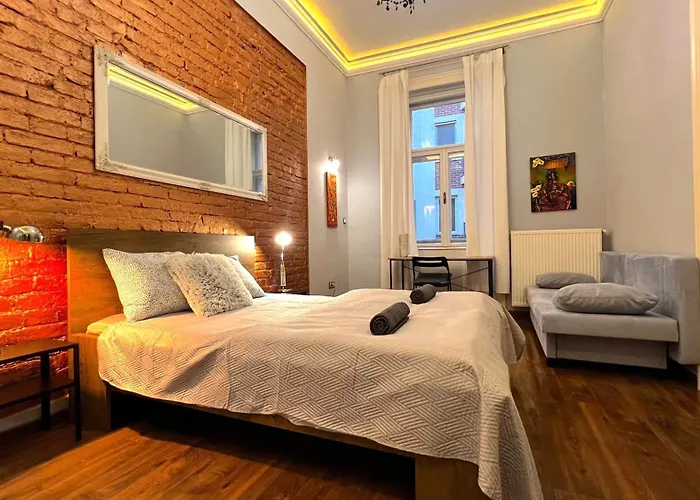 V6 Apartment By Small Home Budapest