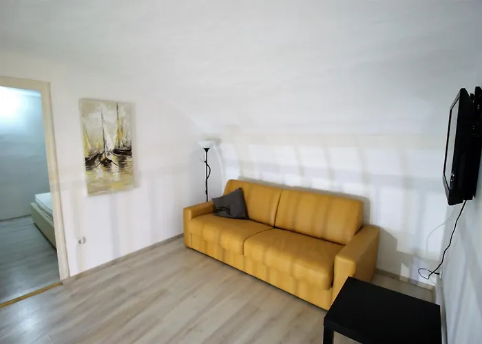 Budapest Easy Flat Oktogon