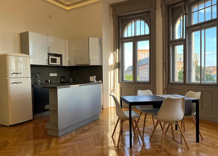 F14 Apartman