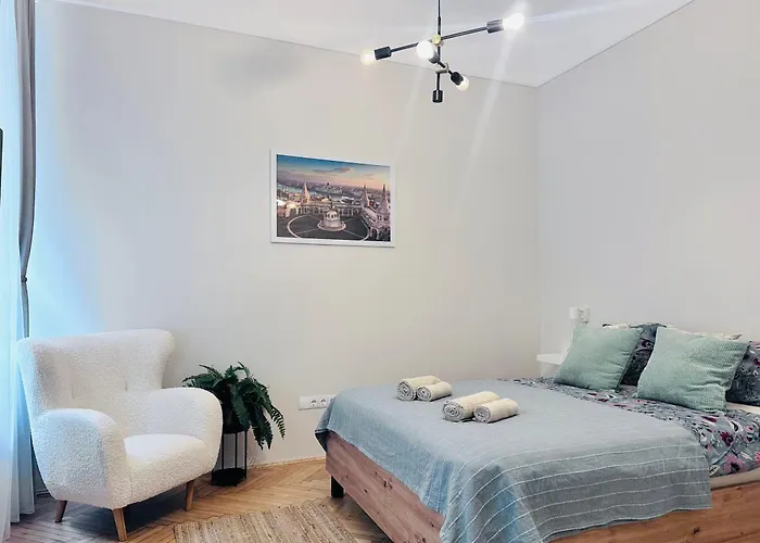 Barbaras Authentic Apartment
