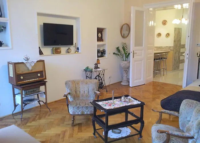 Apartment Terez Krt 31