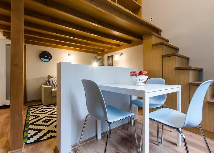 Sesame Light & Wide Apartments