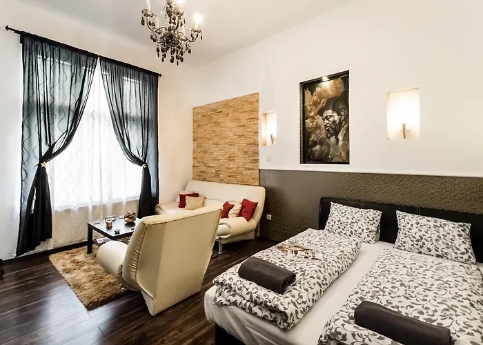 Nagymezo 8 Entire Apartment