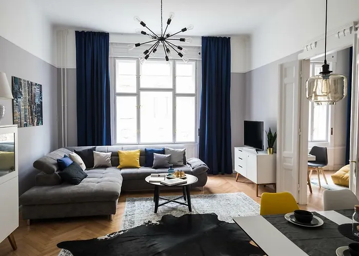 Sophie\'S Art Home Broadway Budapest