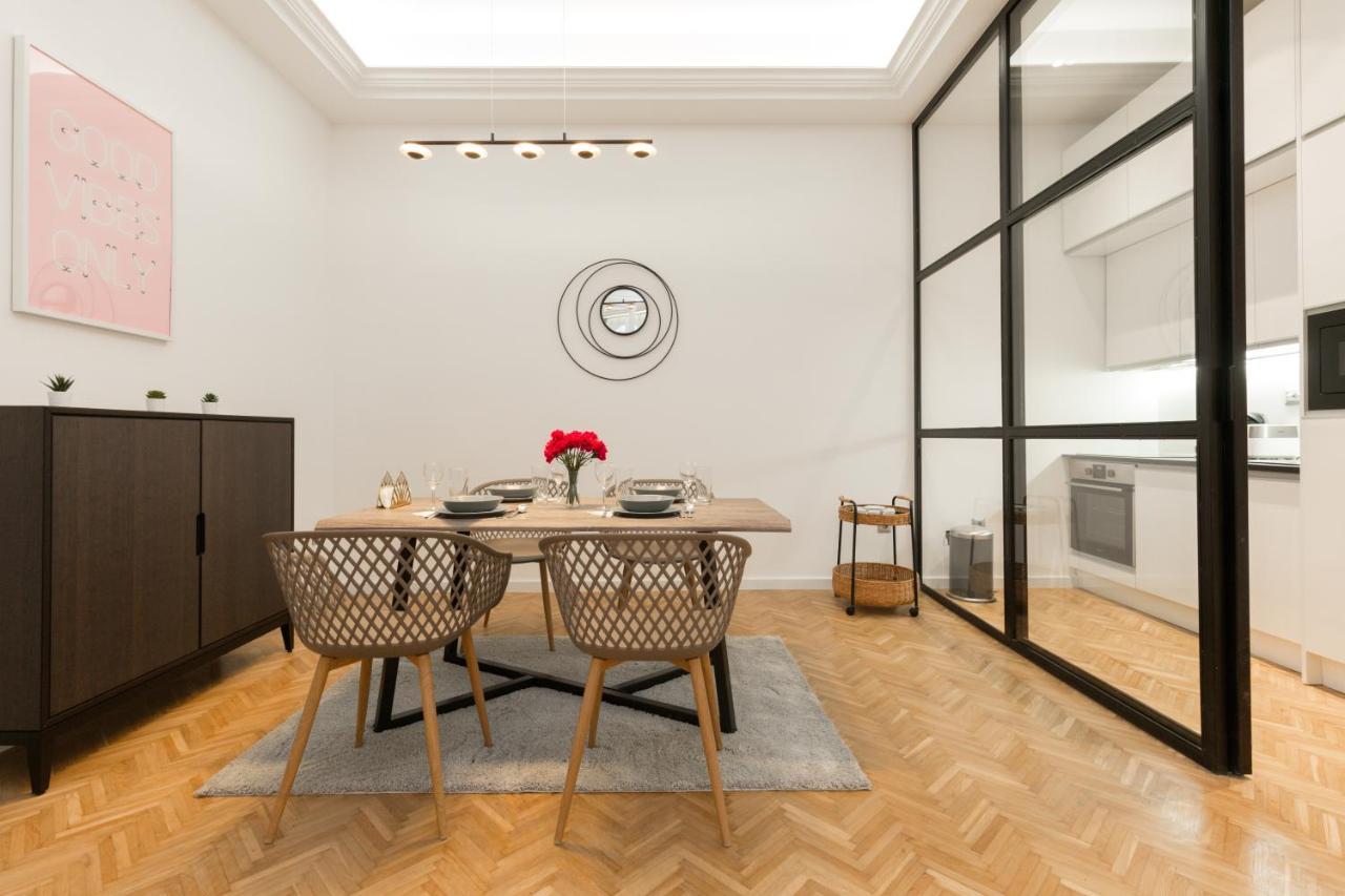 Space And Style In The Heart Of W 2br&2bt Lägenhet