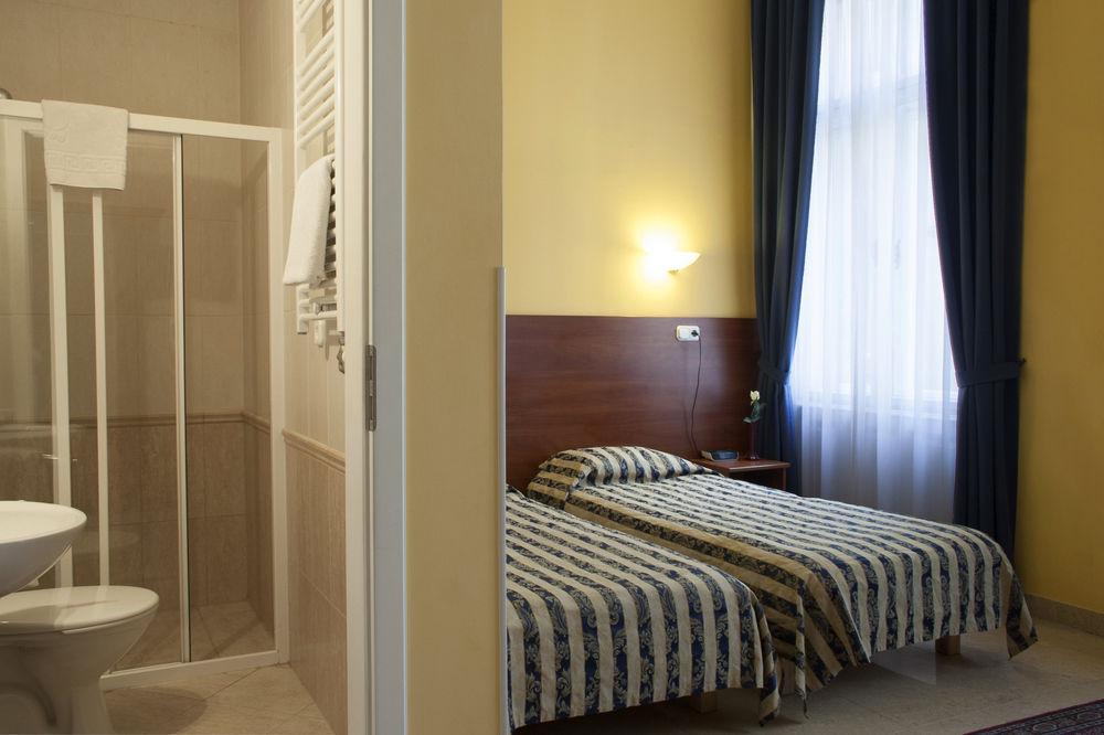 Panorama Central Hotel 3*
