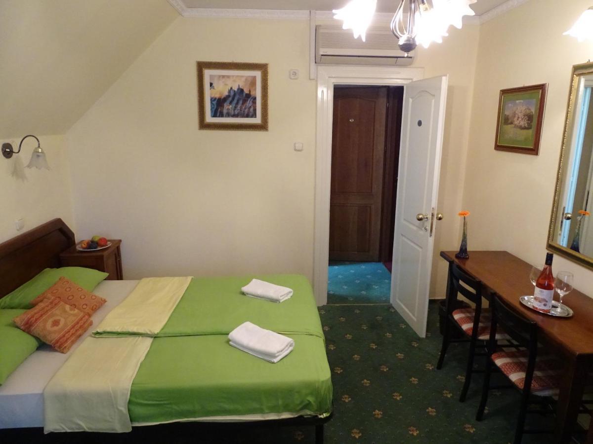 Casa Latina Guest house