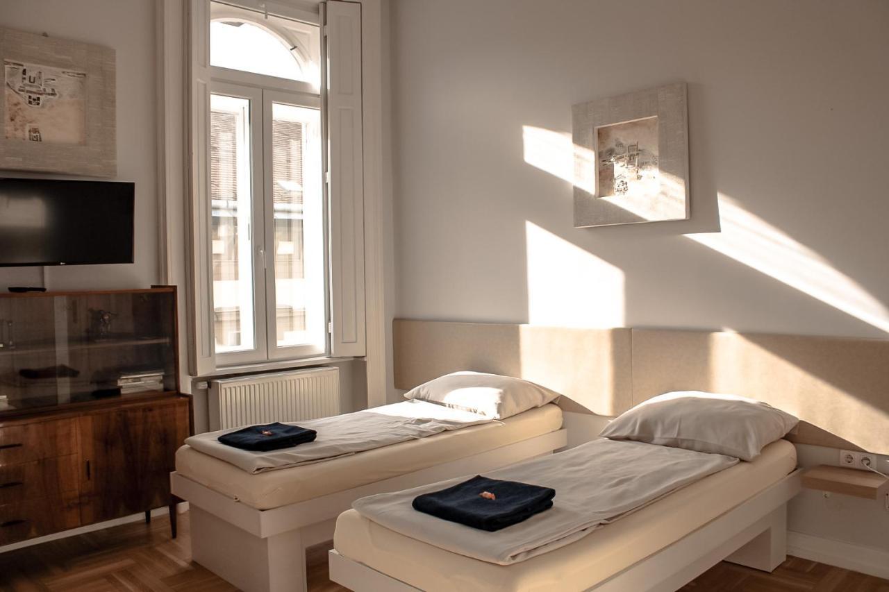 Feodorm * Budapest