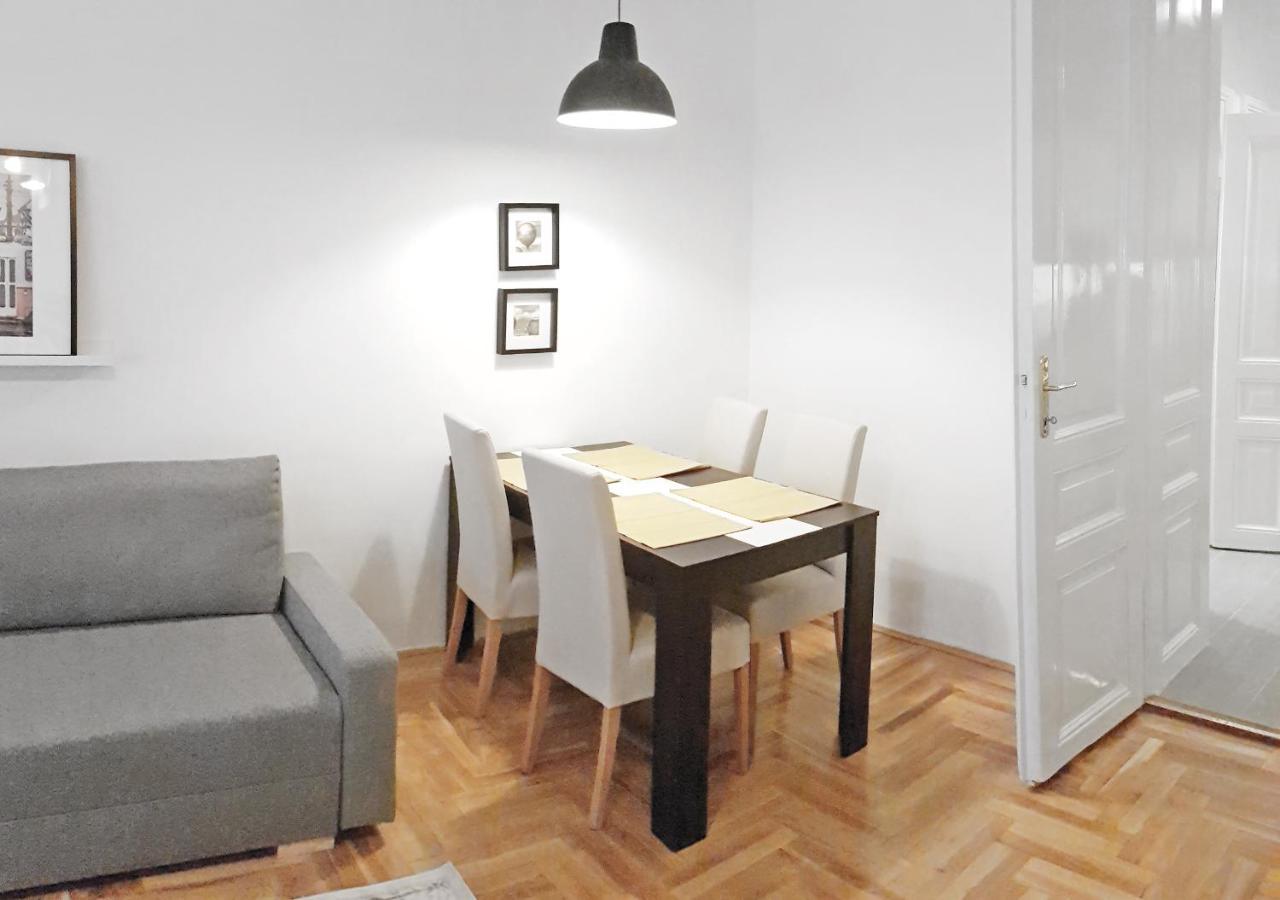 Luxury New With Gallery At Dob Street Nearby Gozsdu Court Apartamento Budapest
