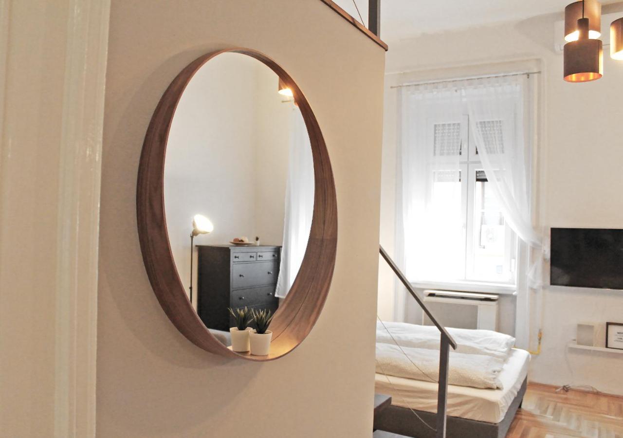 Apartamento Luxury New With Gallery At Dob Street Nearby Gozsdu Court *