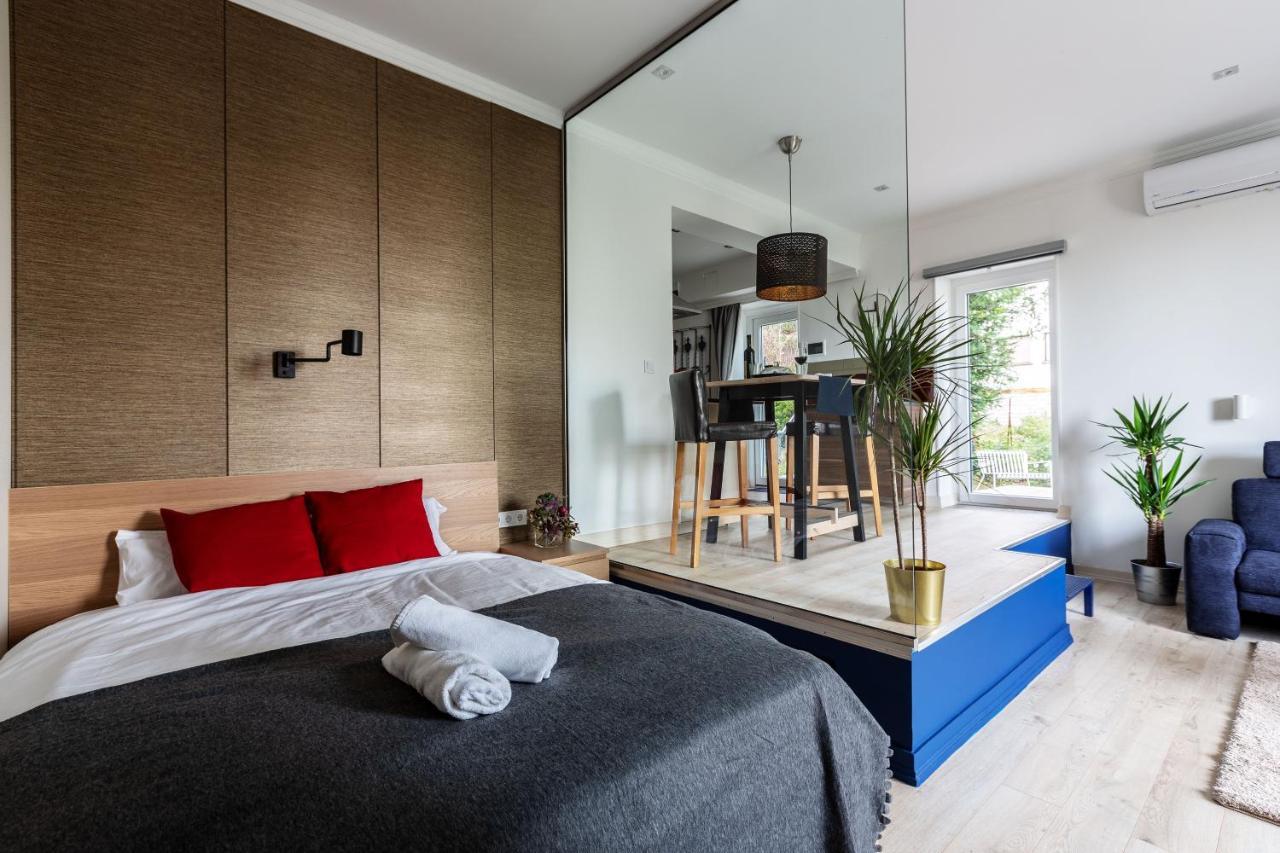 Panoramic Comfort In The Luxurious District! *