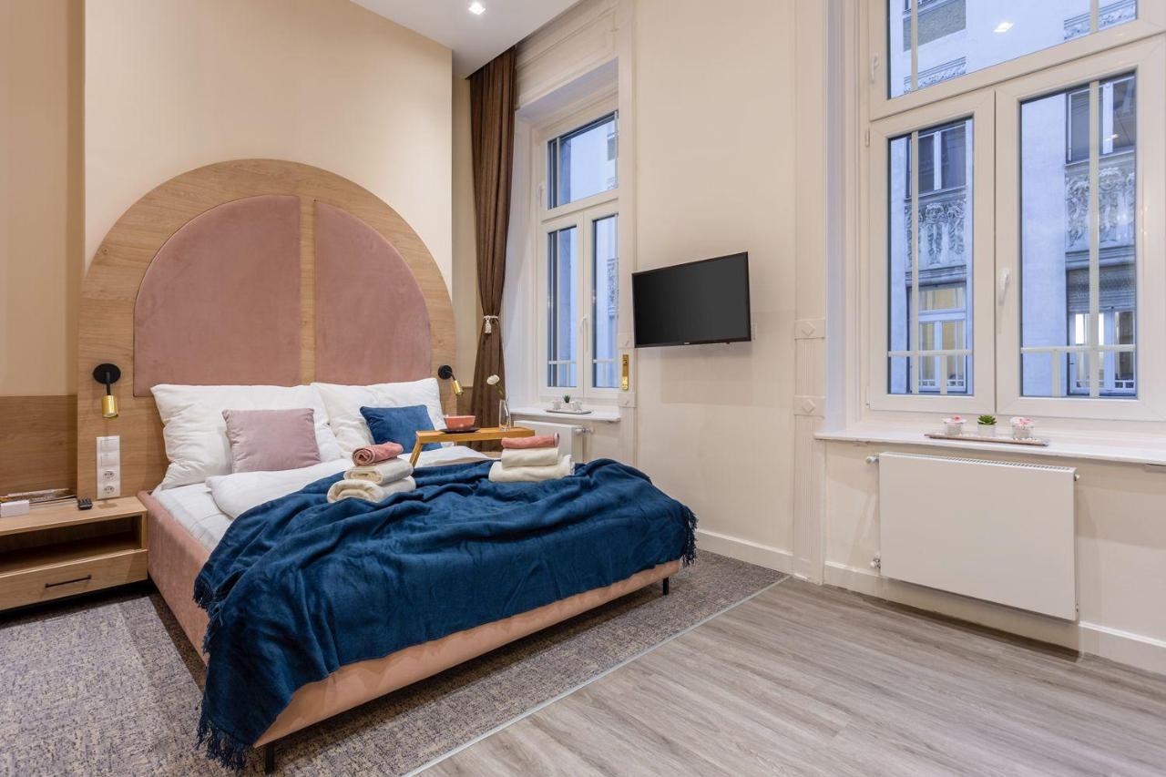 Gellert Apartment