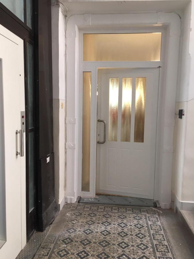 Gellert Apartment *