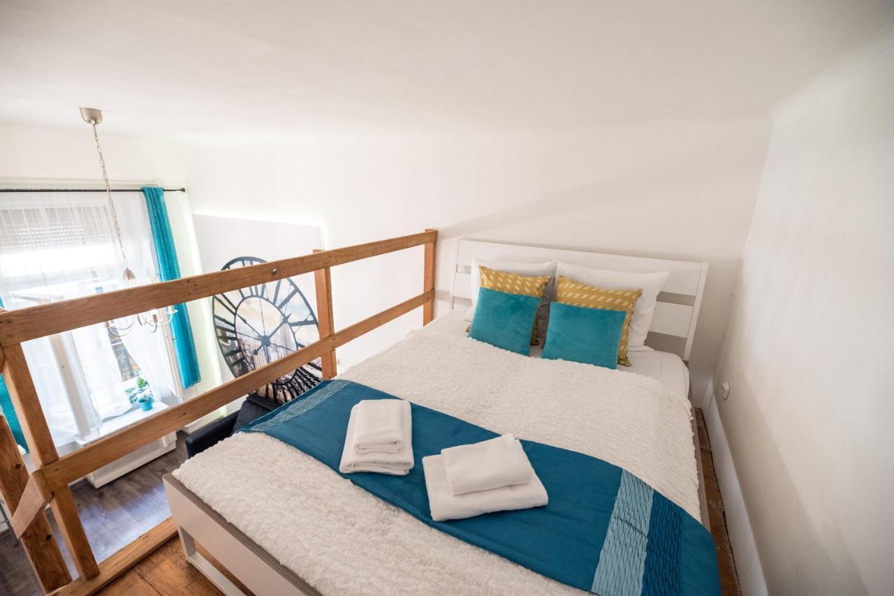 Central Quiet Studio B&b, Airport Connection Apartman *