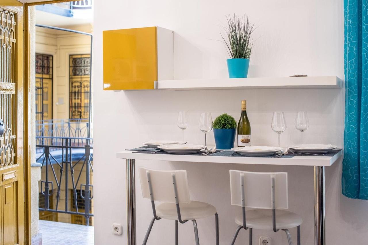 Apartman Central Quiet Studio B&b, Airport Connection *