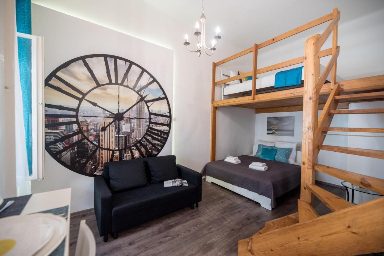 Apartman Central Quiet Studio B&b, Airport Connection *