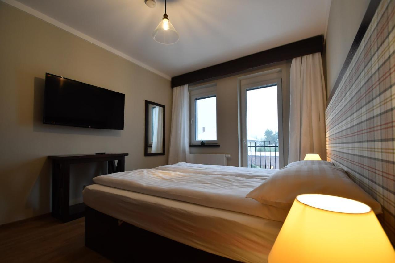 Villa Tweed House *