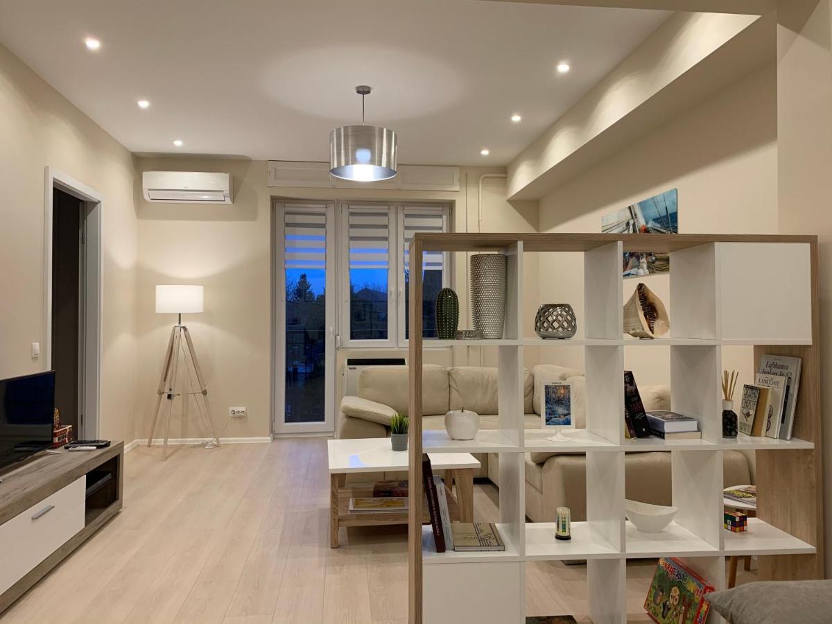 Hideout In Style With Free Parking - Luxury Budapest