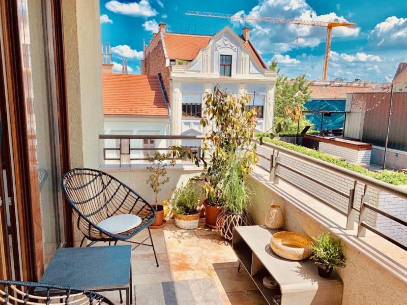 Lejlighed Sunny Deluxe Apt. & Terrace *