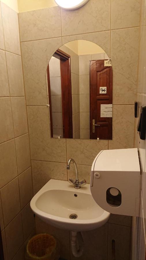Pillangó Munkásszálló Hostel *