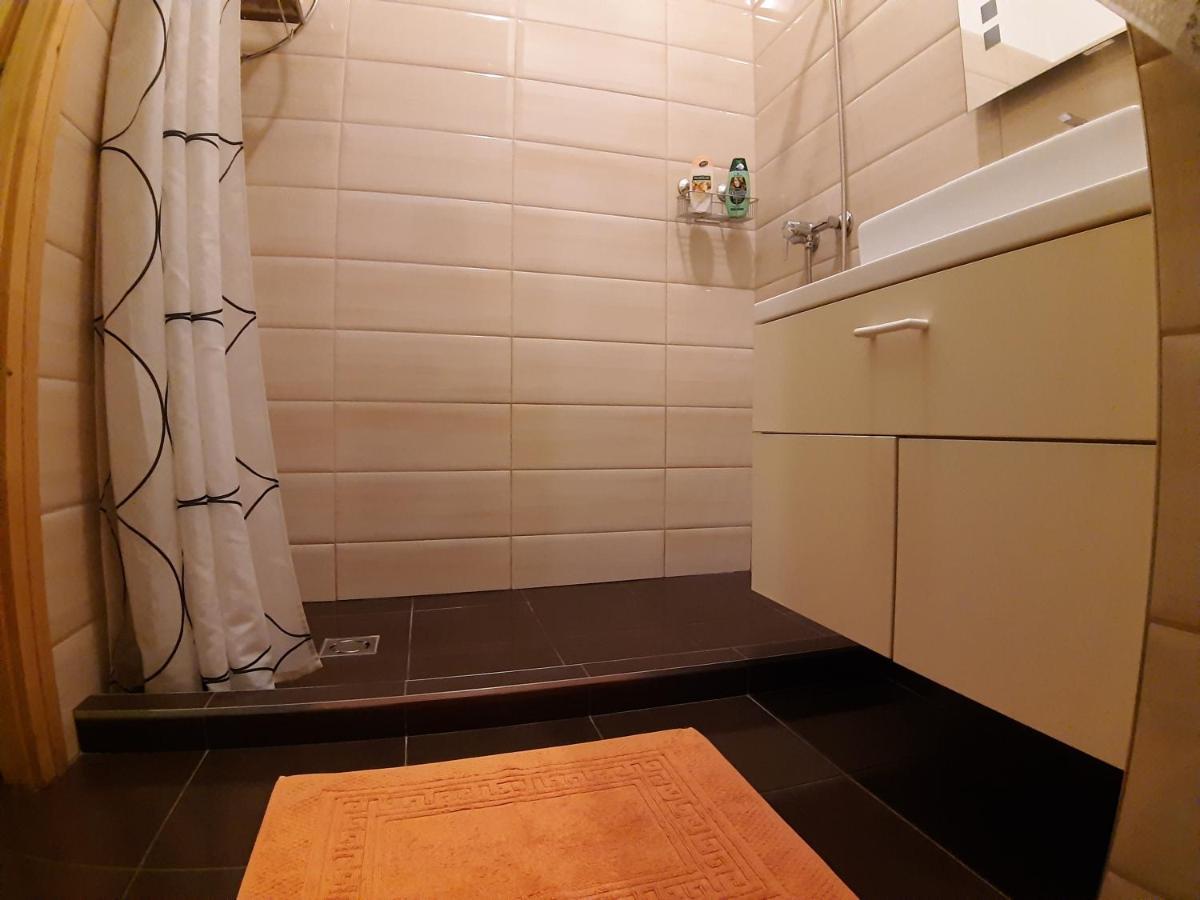 Apartment Central *
