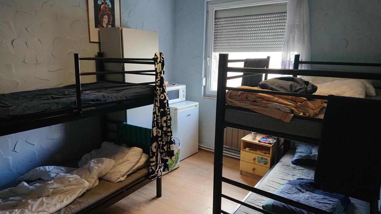 Pillangó Munkásszálló Hostel *