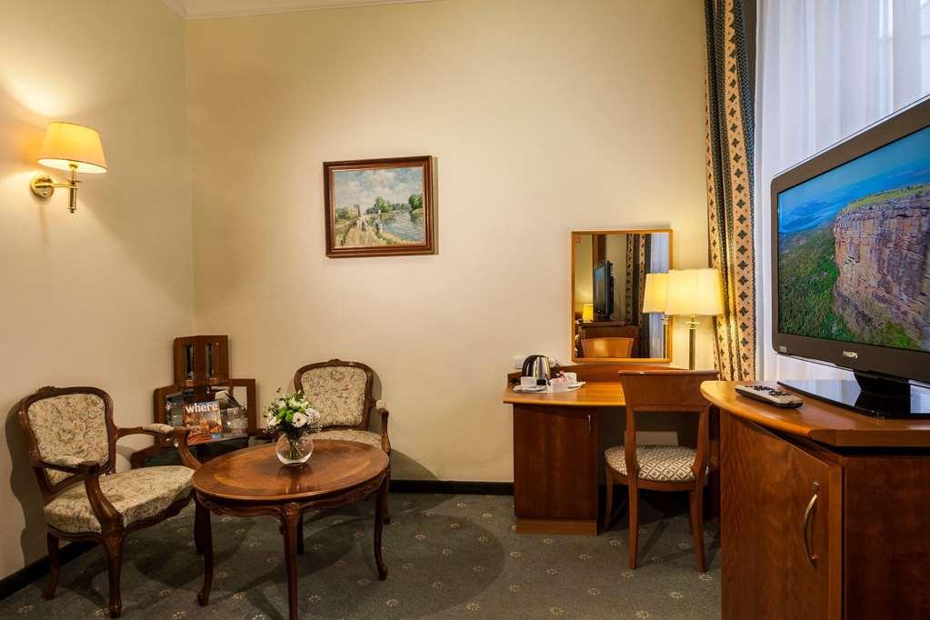 Danubius Hungaria City Center 4* Budapest