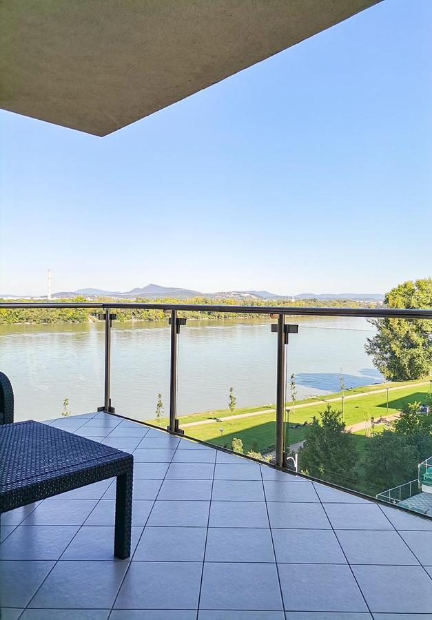 New Danube Flat Apartman