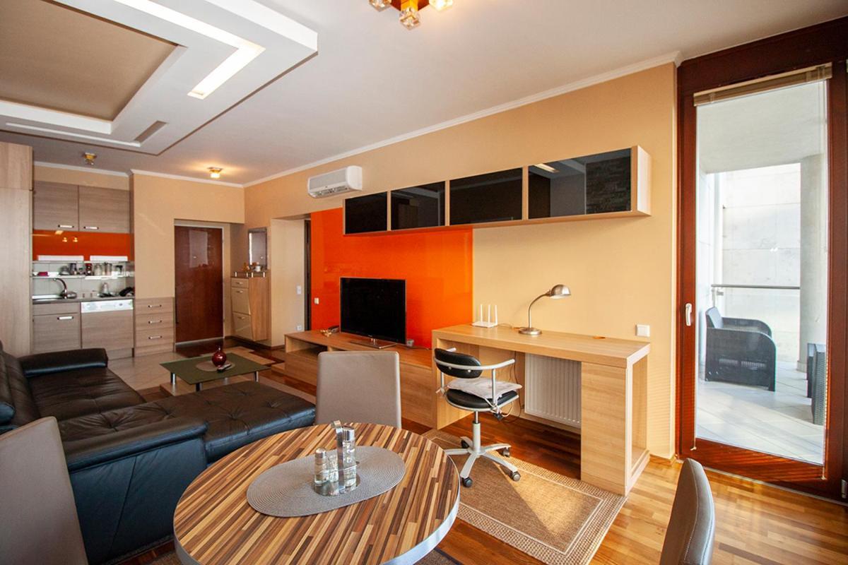 New Danube Flat Apartman *