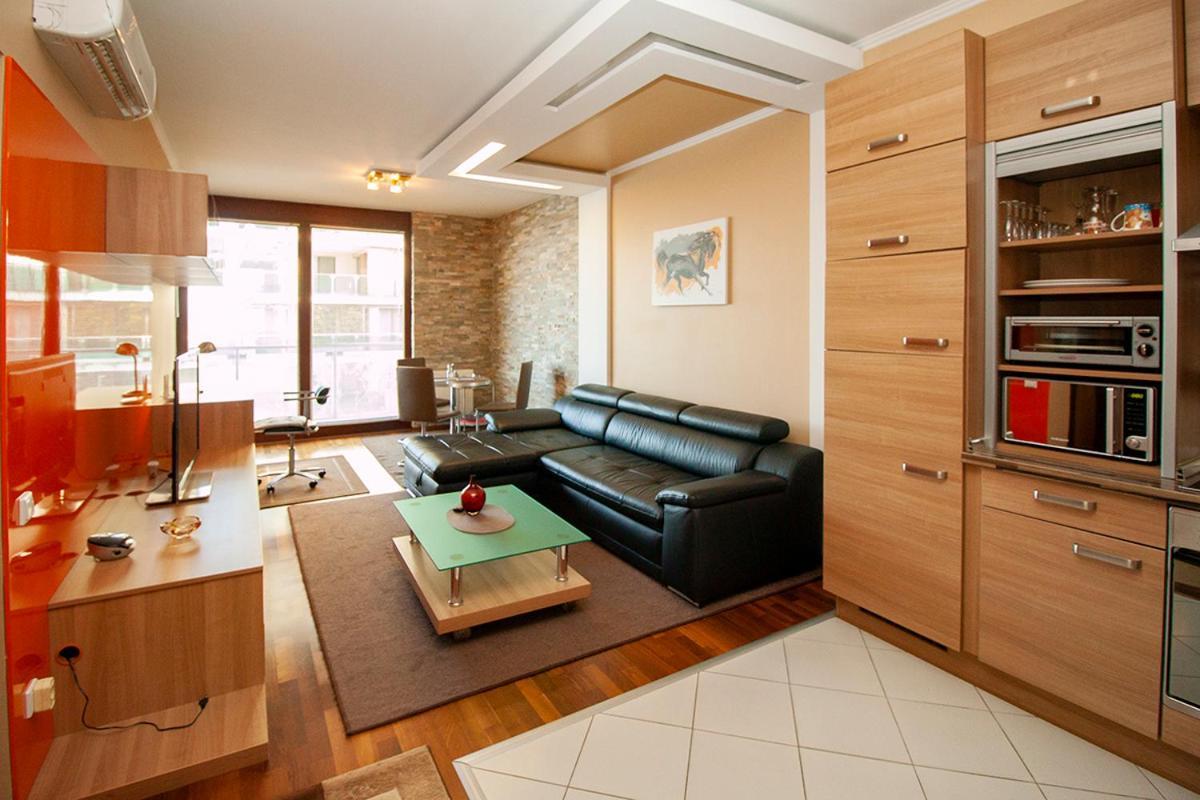 New Danube Flat *