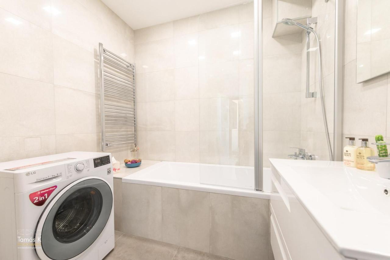 Imperial With Basilika And Castle View Need Reservation For Free Parking Appartement